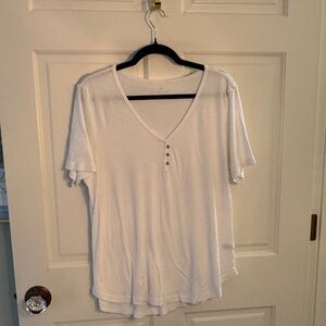Caslon White V-Neck Short Sleeve Top